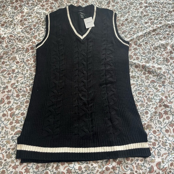 Forever 21 Black and White Cable Knit Dress - Picture 1 of 1